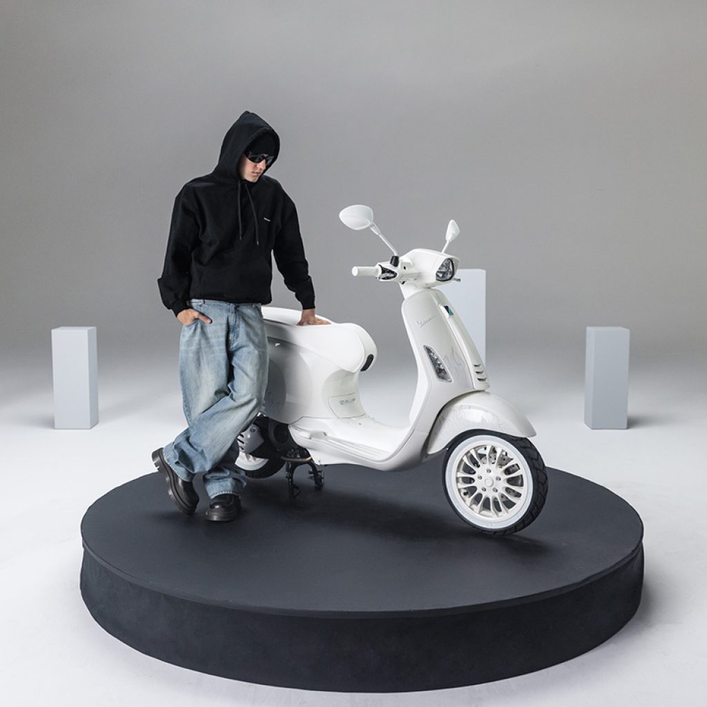 BrandingTV-JUSTIN-BIEBER-X-VESPA2