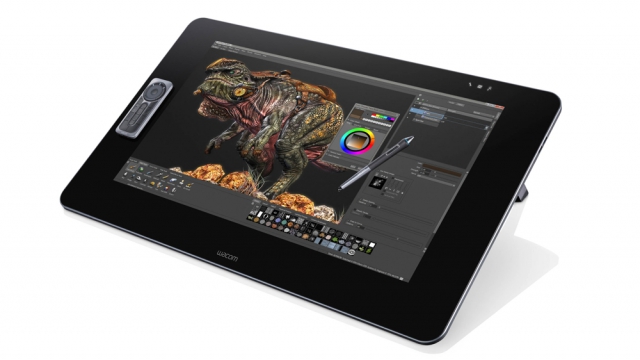 Sentik Tablet Wacom® 在 CES 2015 推出全新旗艦款 Cintiq® - Branding TV